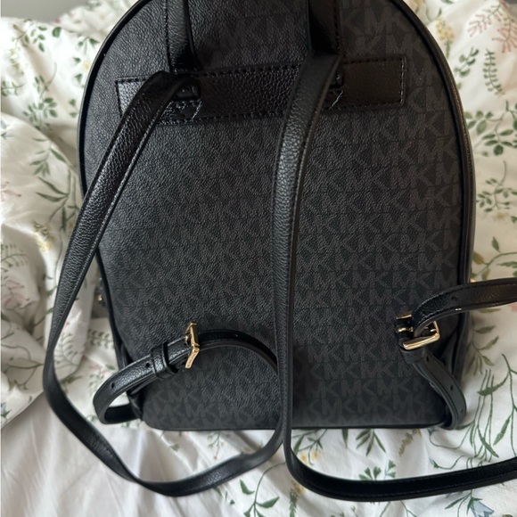 Michael kors backpack - Picture 6 of 6